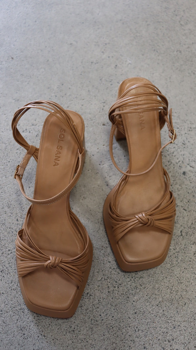 SOL SANA Heels 40