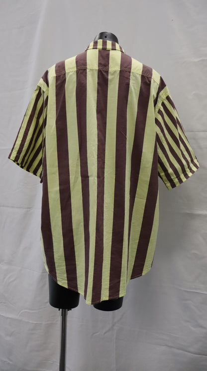 Levi Strauss & CO Button Up M