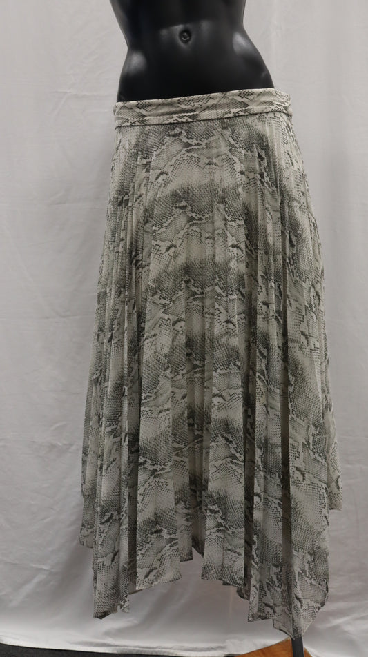 C & M | CAMILLA AND MARC Maxi Skirt 12