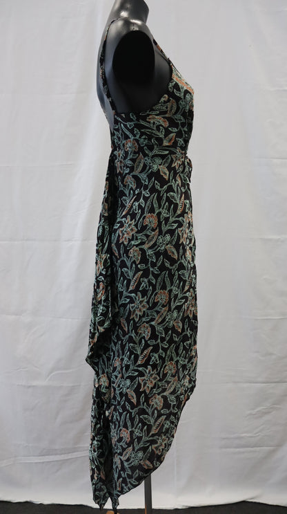 Biddy Bodacious Midi Dress M