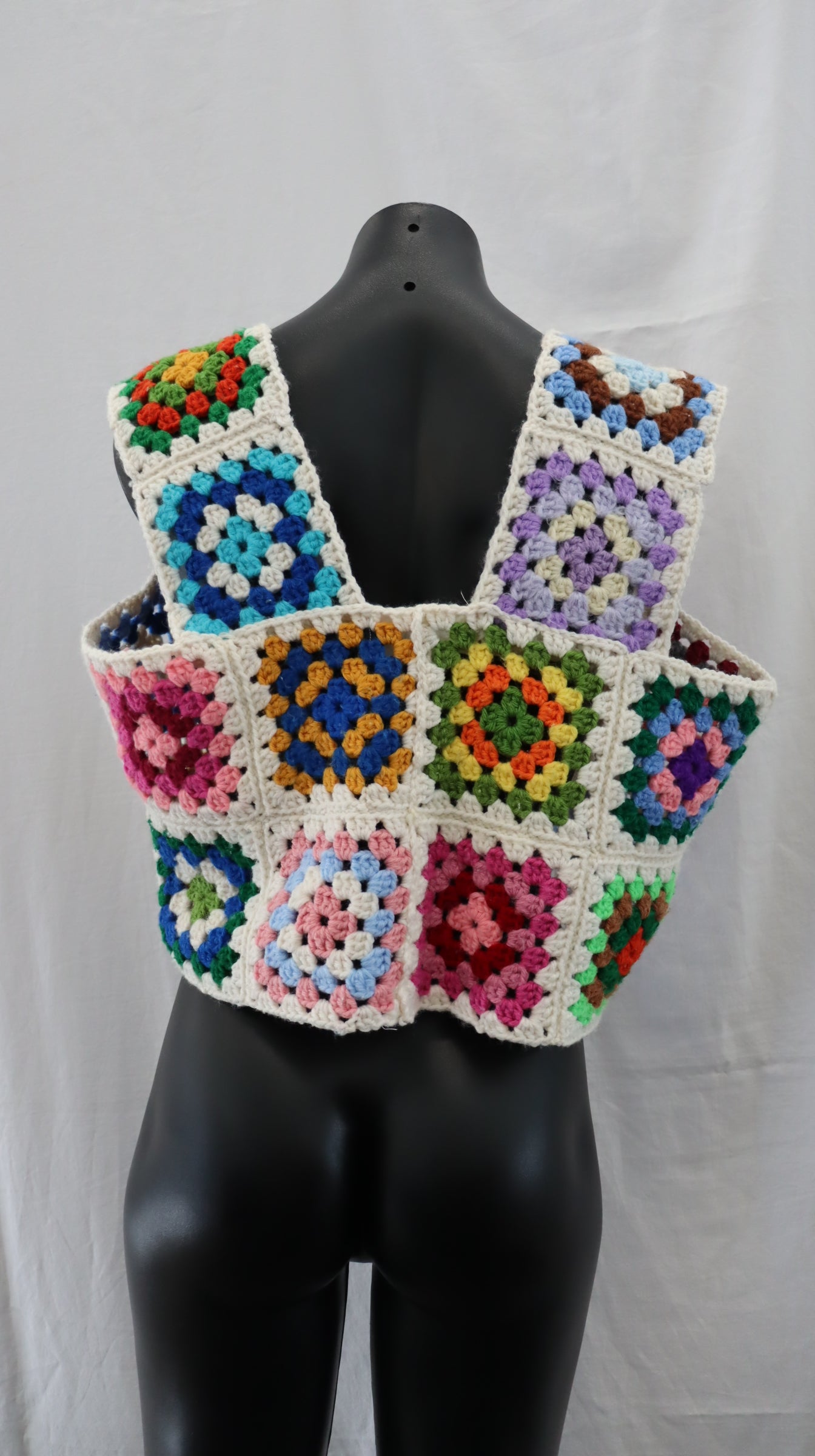 series Top L