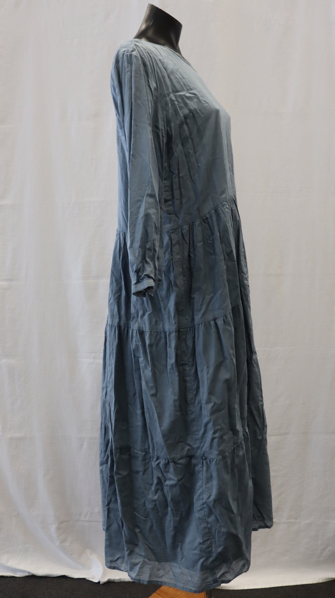 BLAK L O V E Midi Dress 10