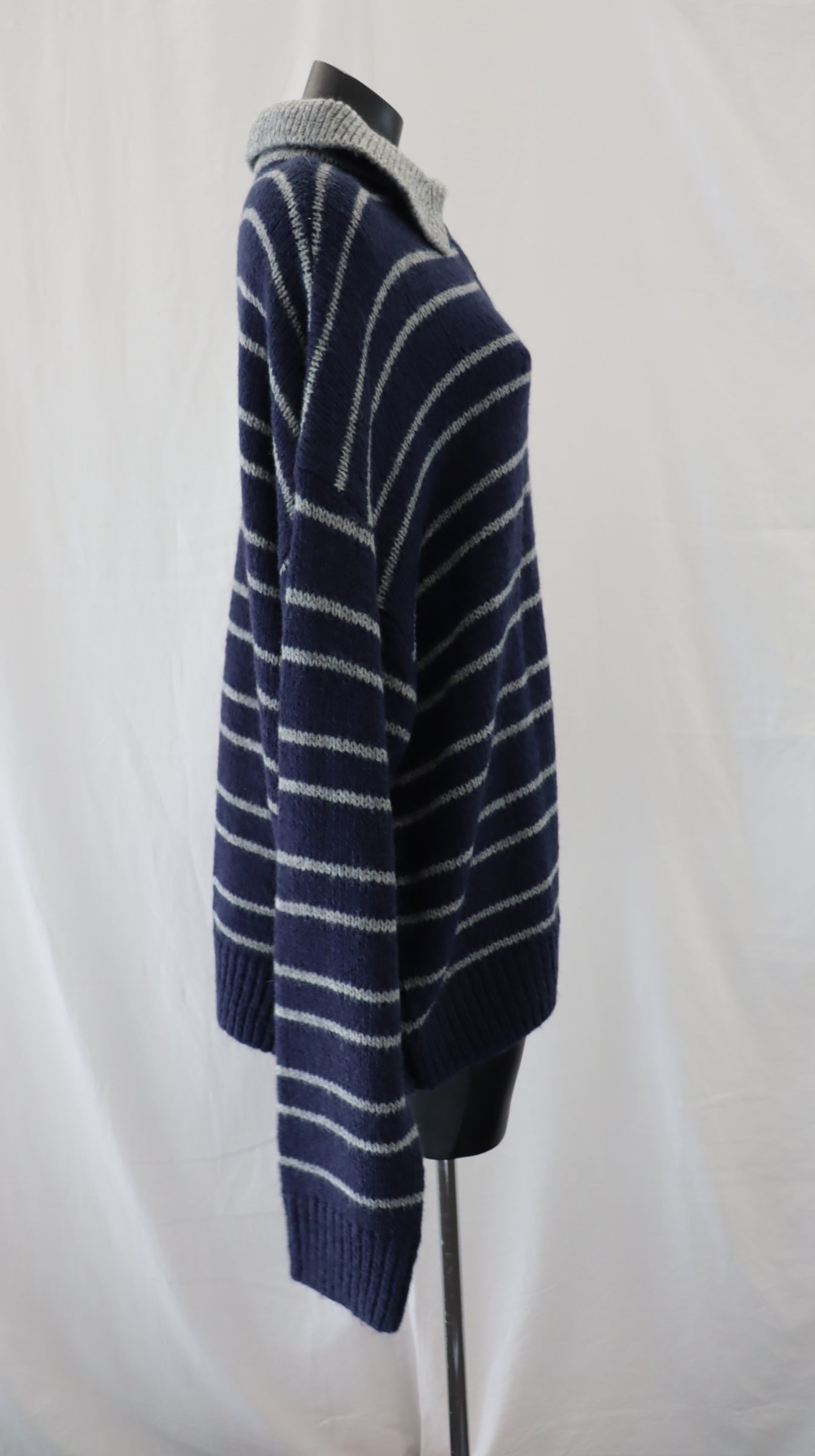 LIONESS Knit S - M