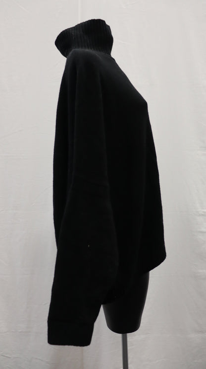 moochi Knit L