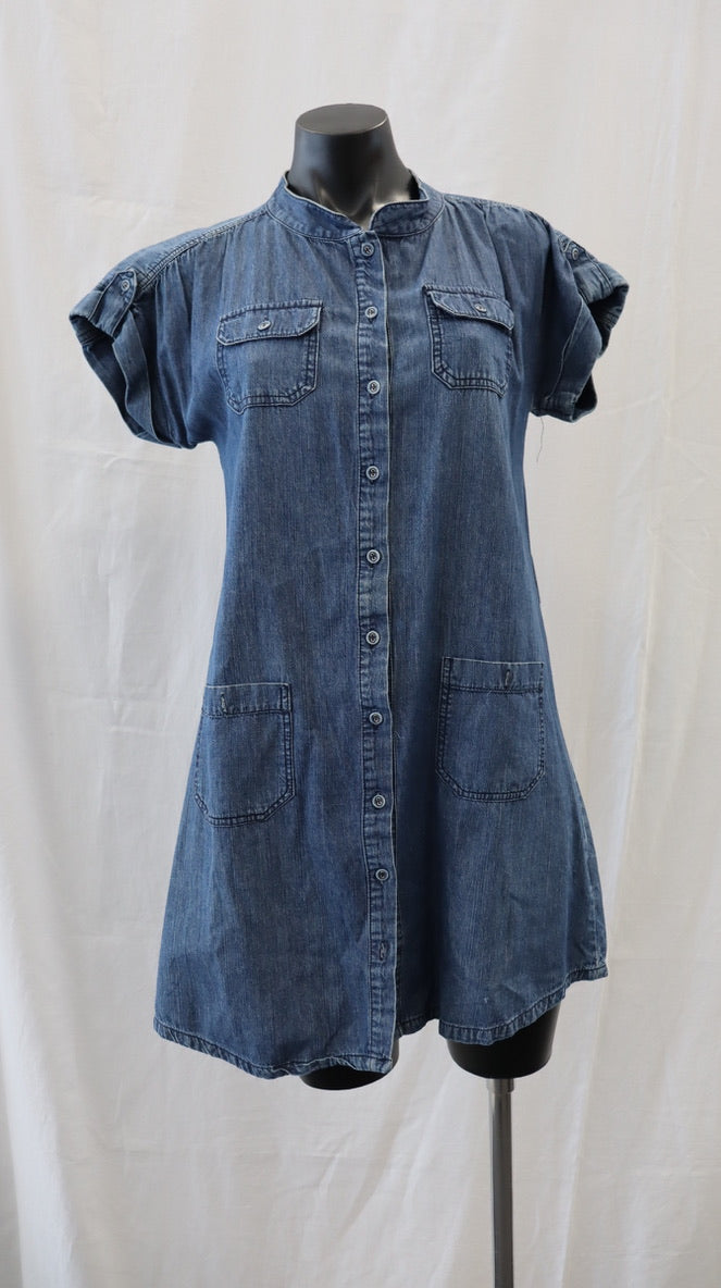M A X Mini Dress 10