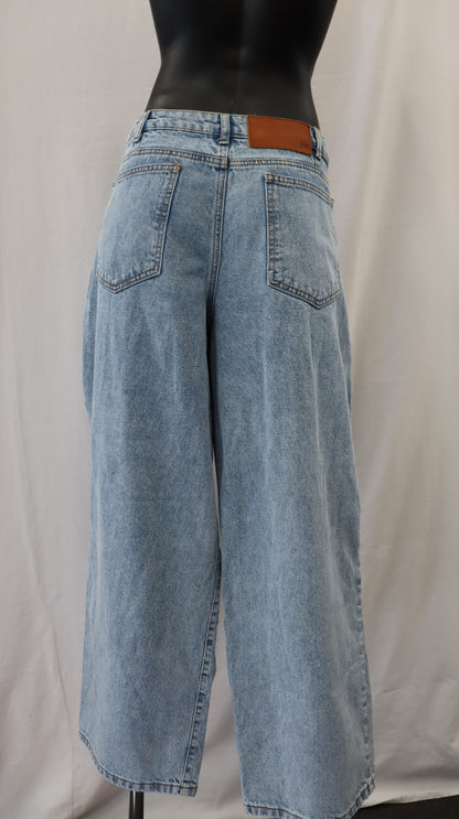 RV Jeans 12