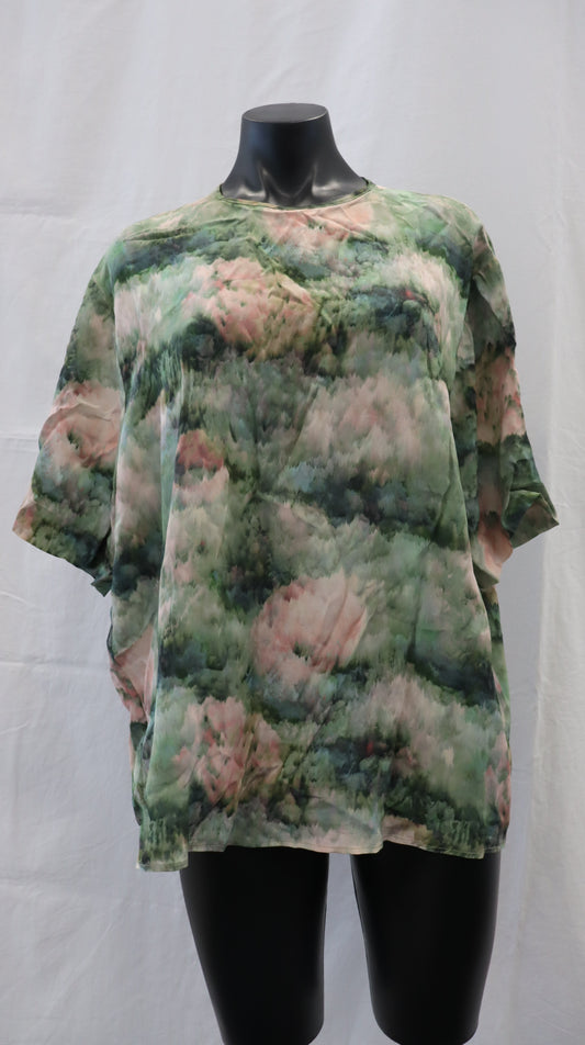 juliette hogan Blouse 16