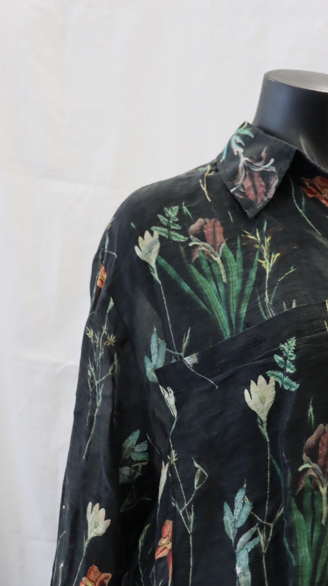 Zephyr Button Up XL