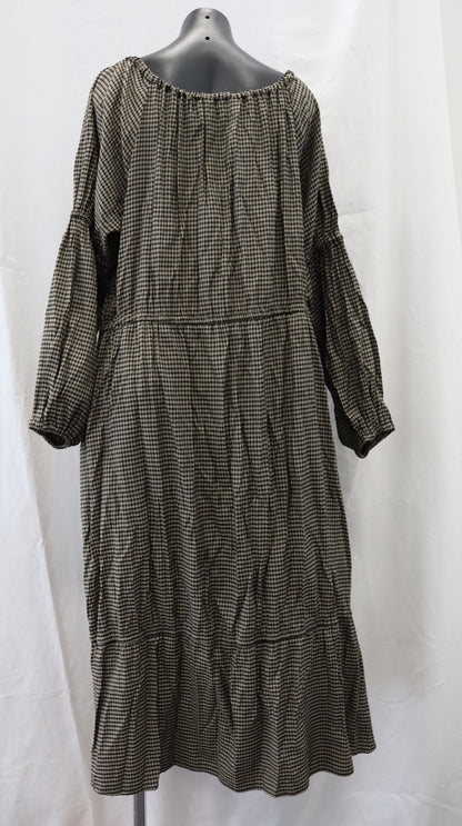 moochi Midi Dress 16
