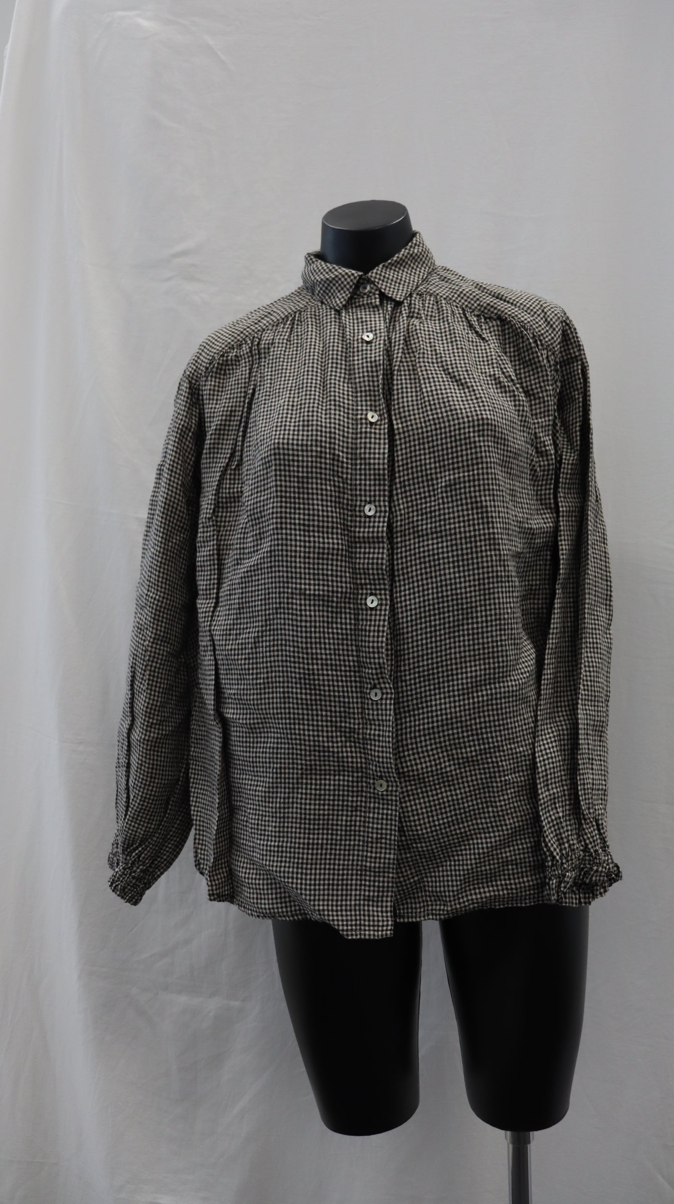 M A X Button Up xxs/xs
