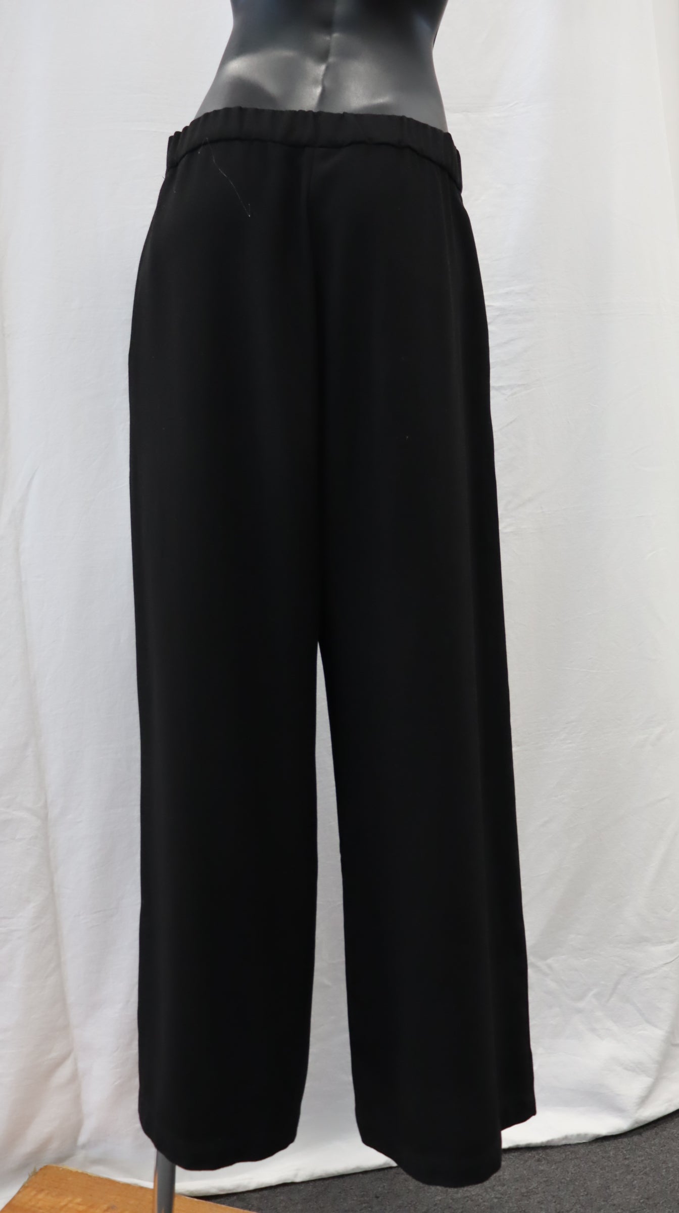 moochi Pants 10