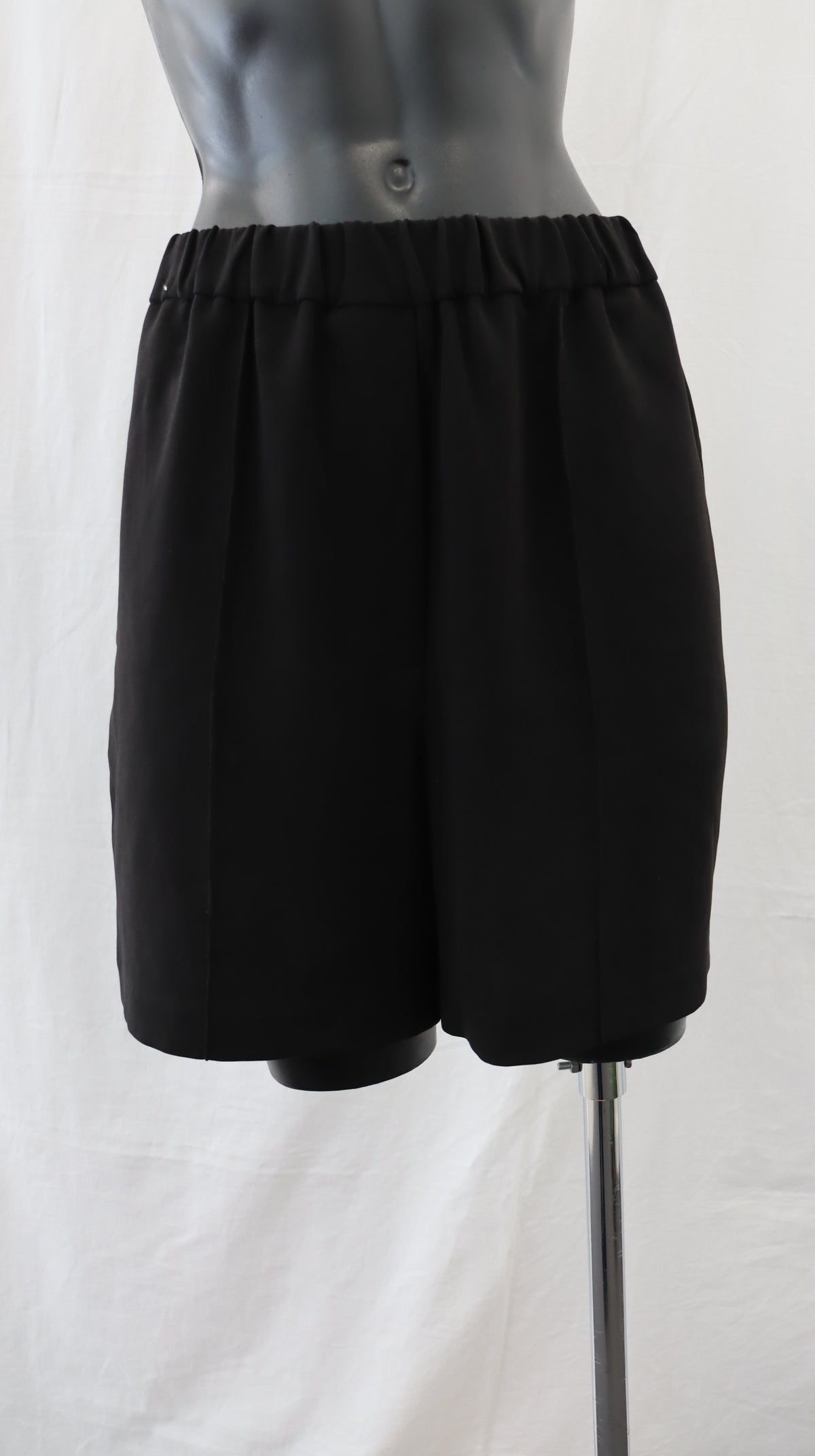 juliette hogan Shorts 14