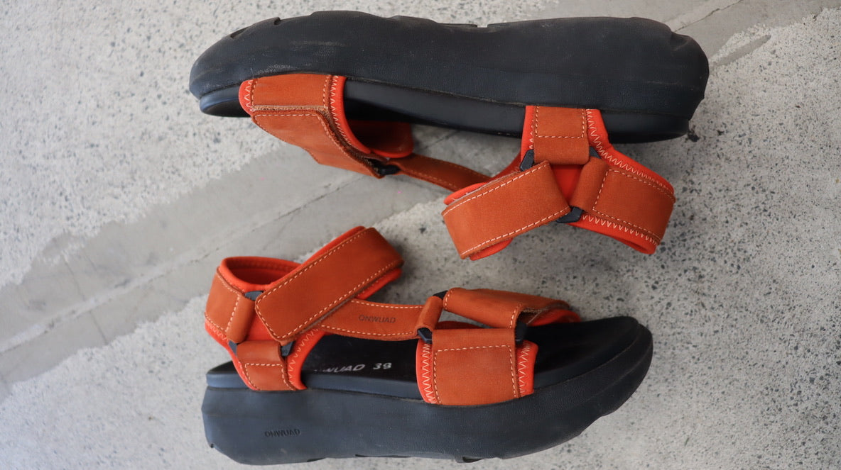 Onwuad Sandals 39