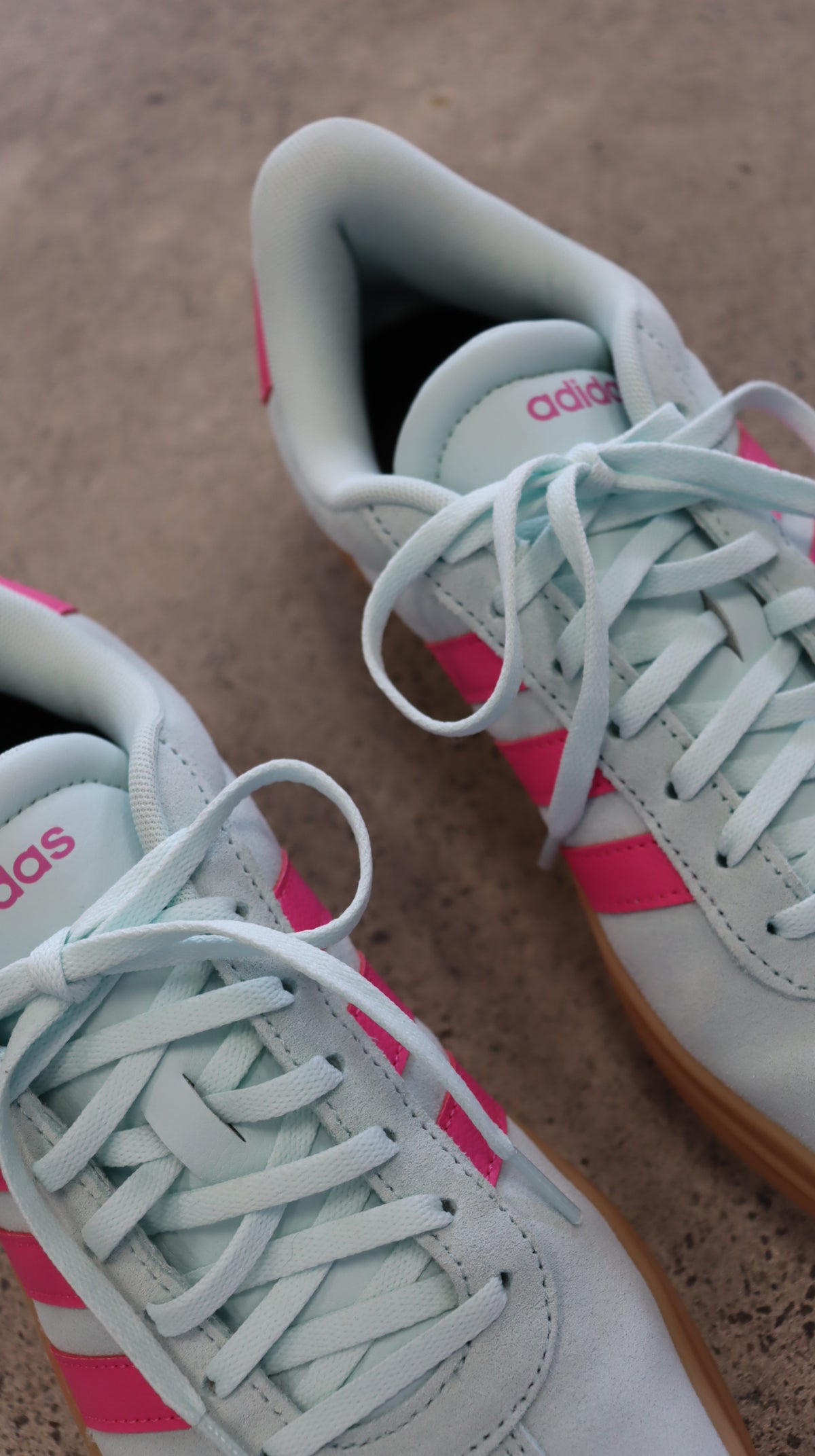 adidas Sneaker 41 1/3