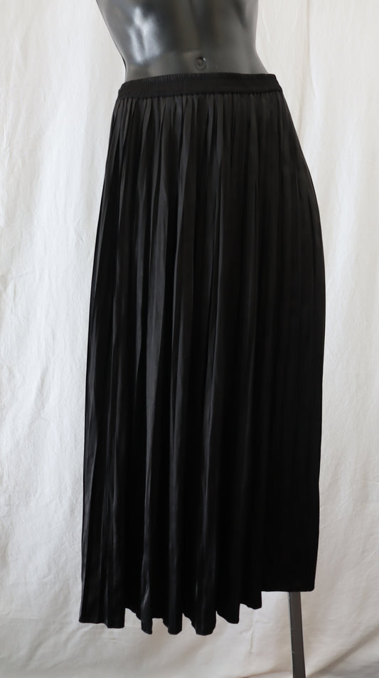 M A X Maxi Skirt 8