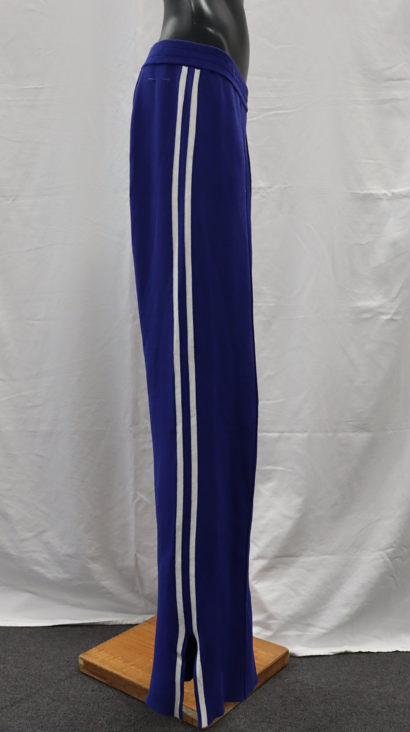 The Upside Pants L