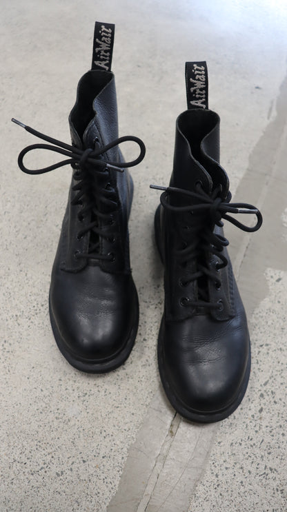 DrMartens Boots 38