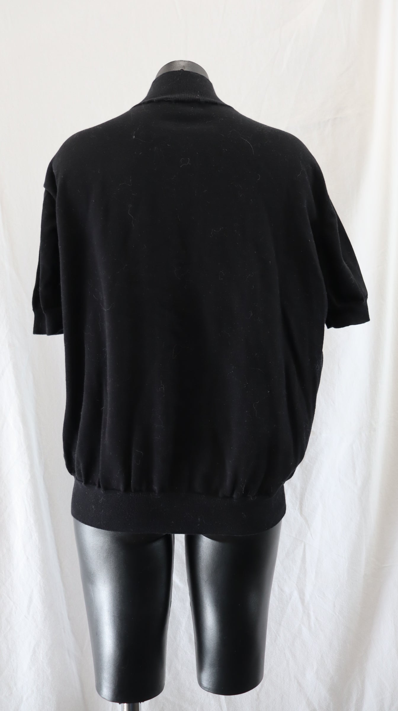 moochi Tee S
