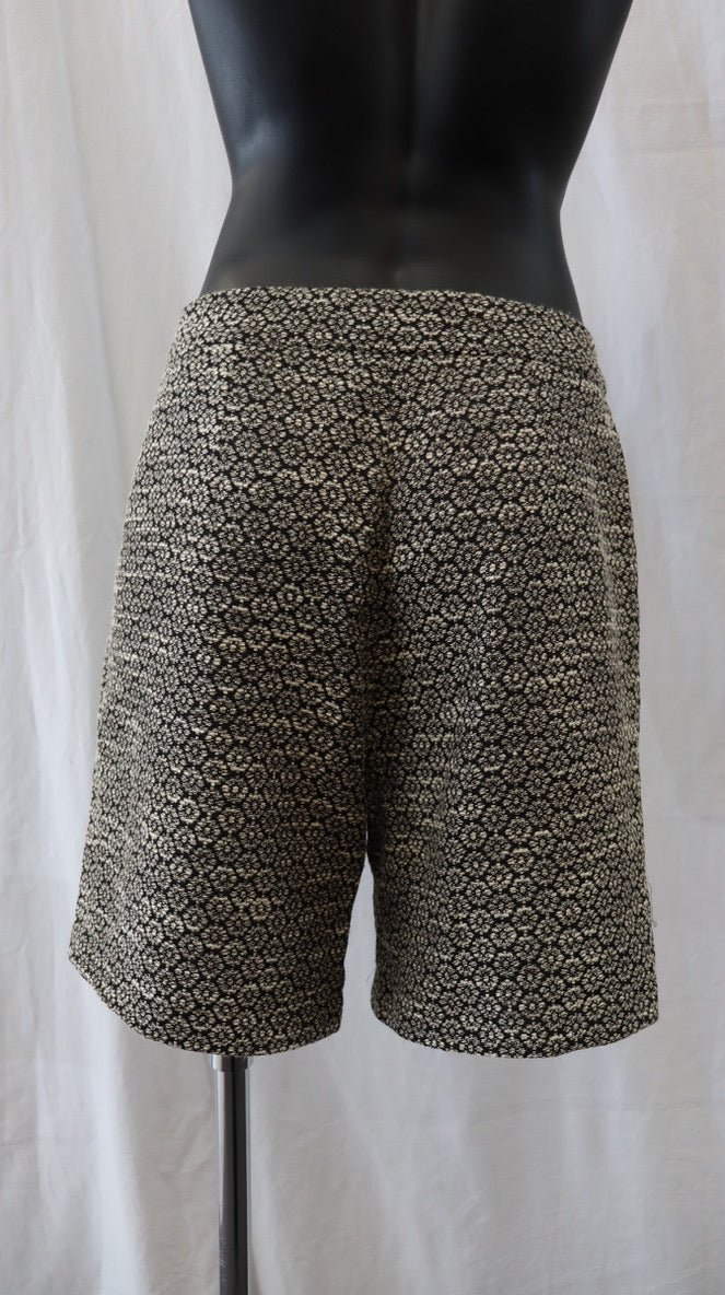 INGRID STARNES Shorts 10
