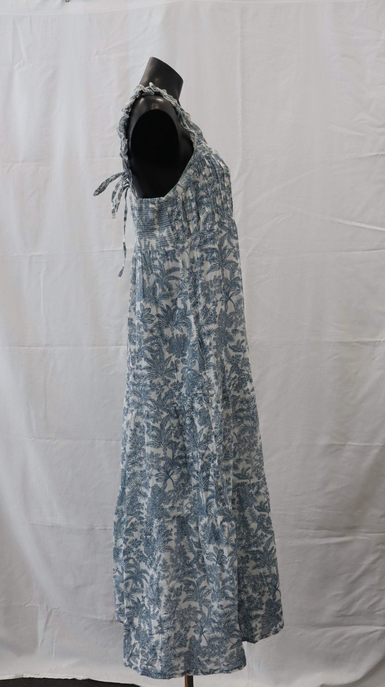 HUMIDITY Midi Dress 12