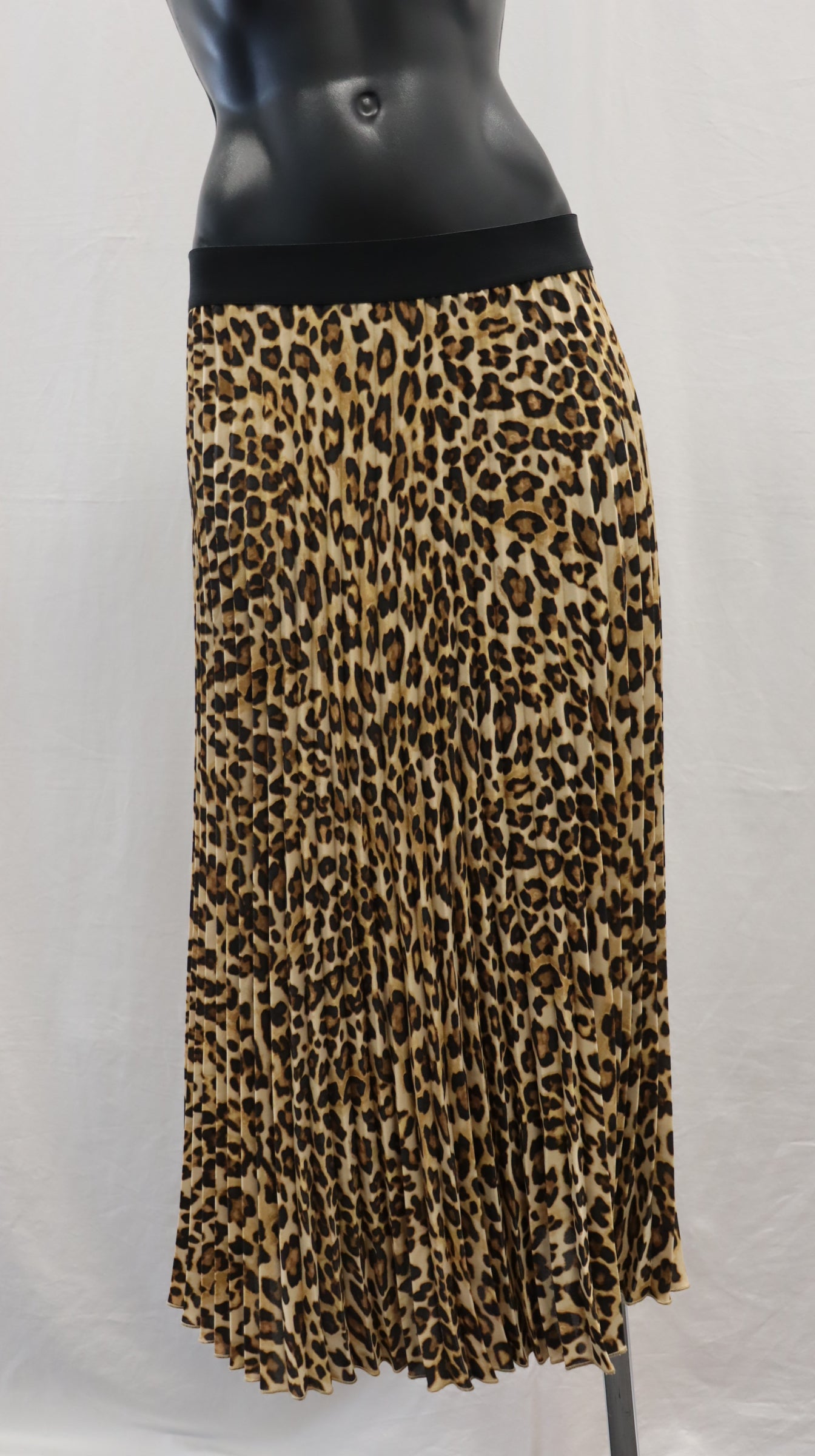 H & M Midi Skirt XL