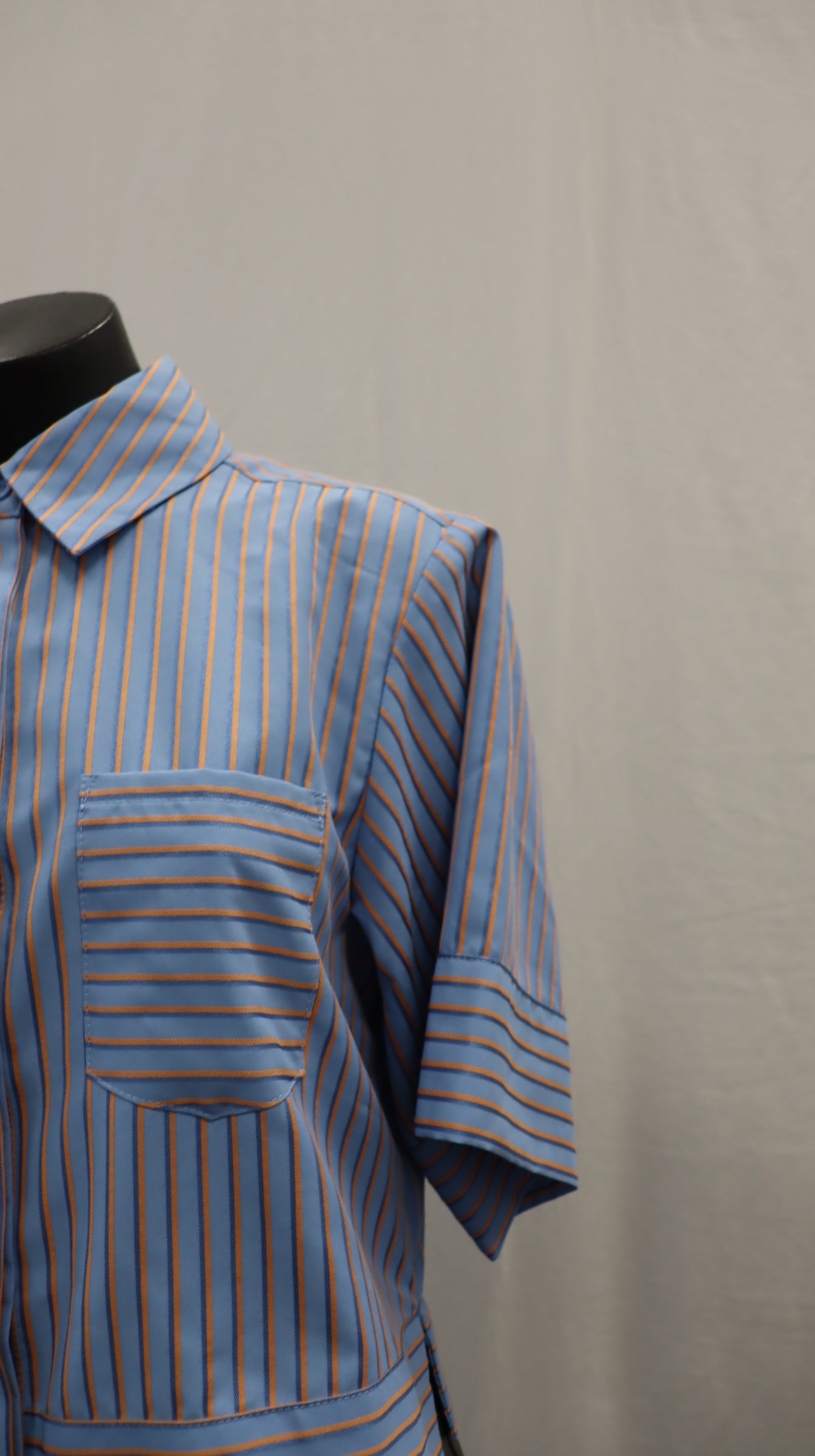 Malina Button Up xs