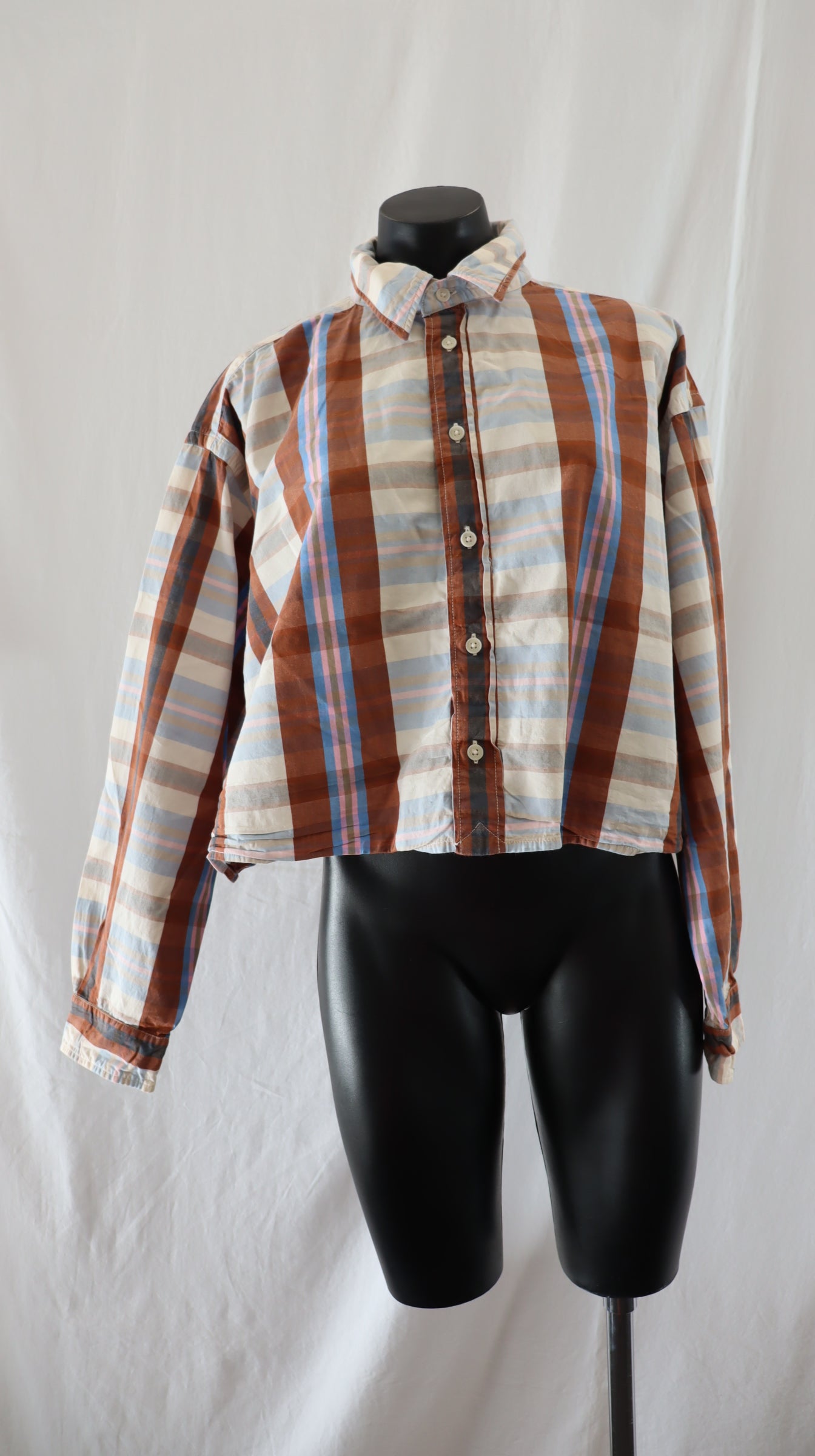 kowtow Button Up XL