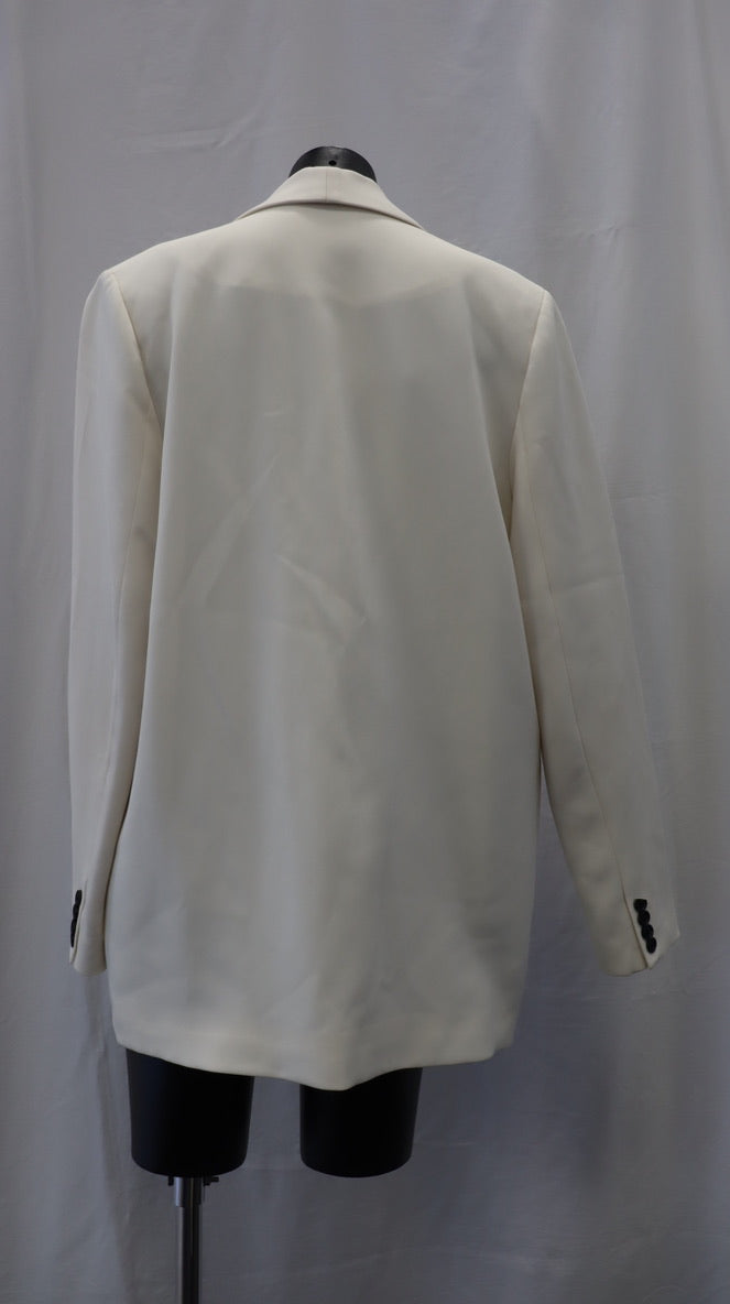 juliette hogan Blazer 10