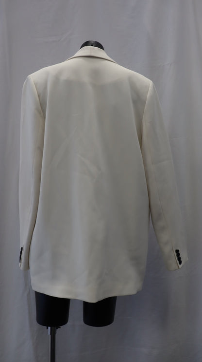 juliette hogan Blazer 10