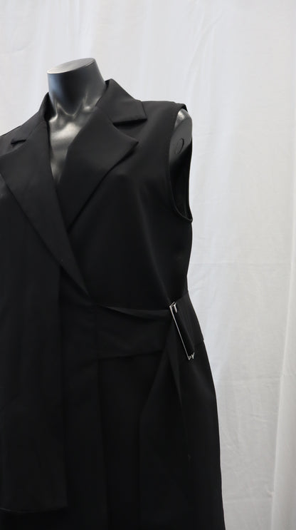 Taylor Vest L