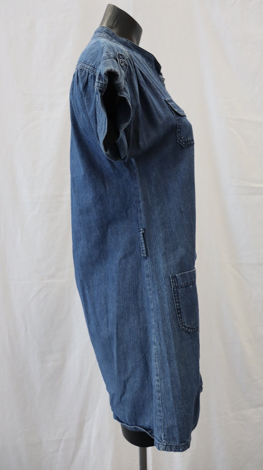 M A X Mini Dress 10