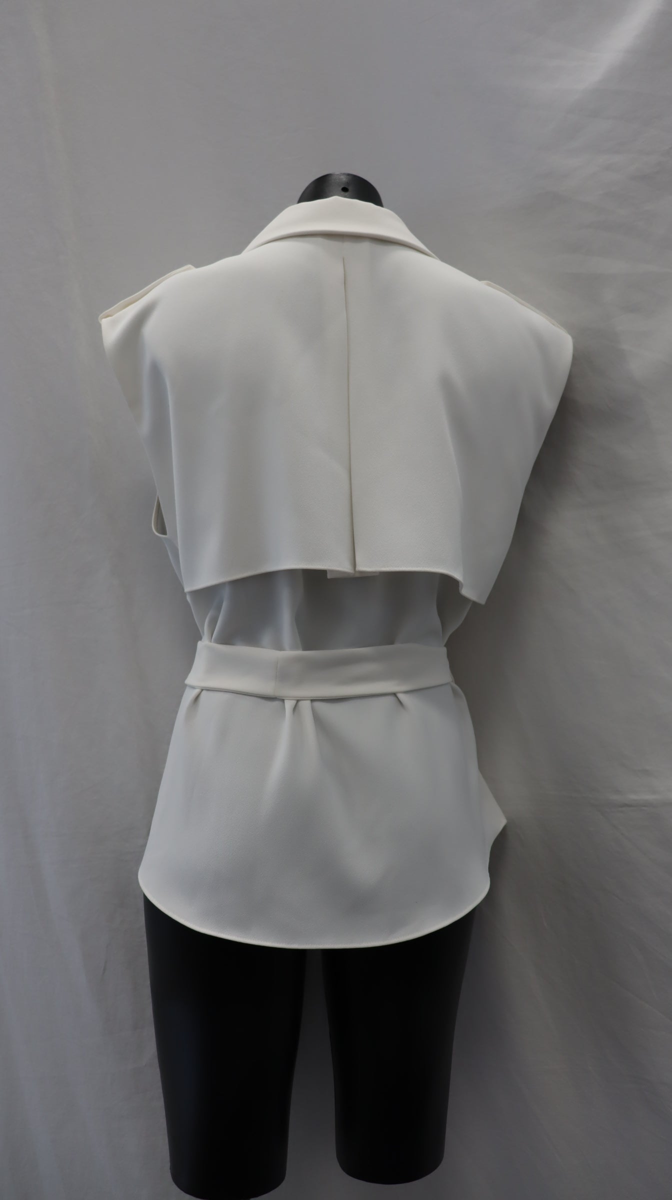 CUE Vest 12