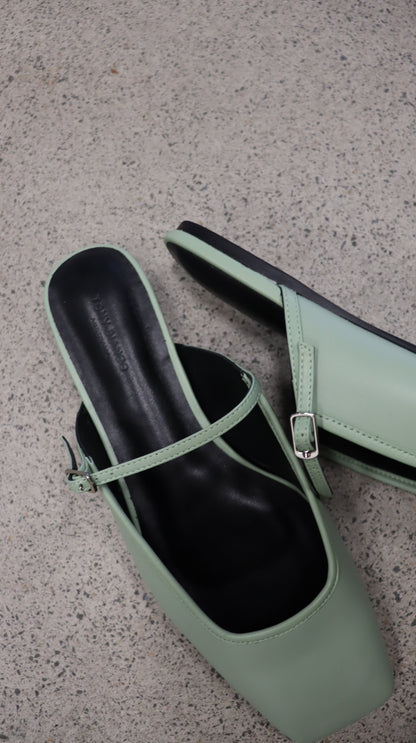 Tony Bianco Flats 8