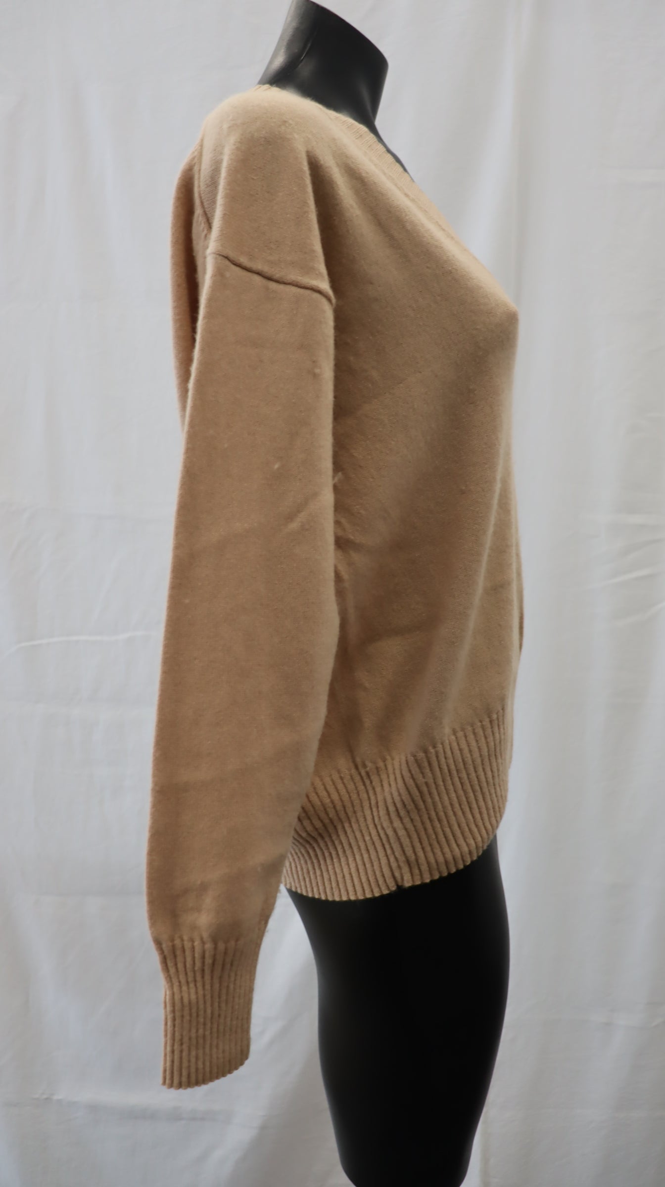 M A X Knit xs