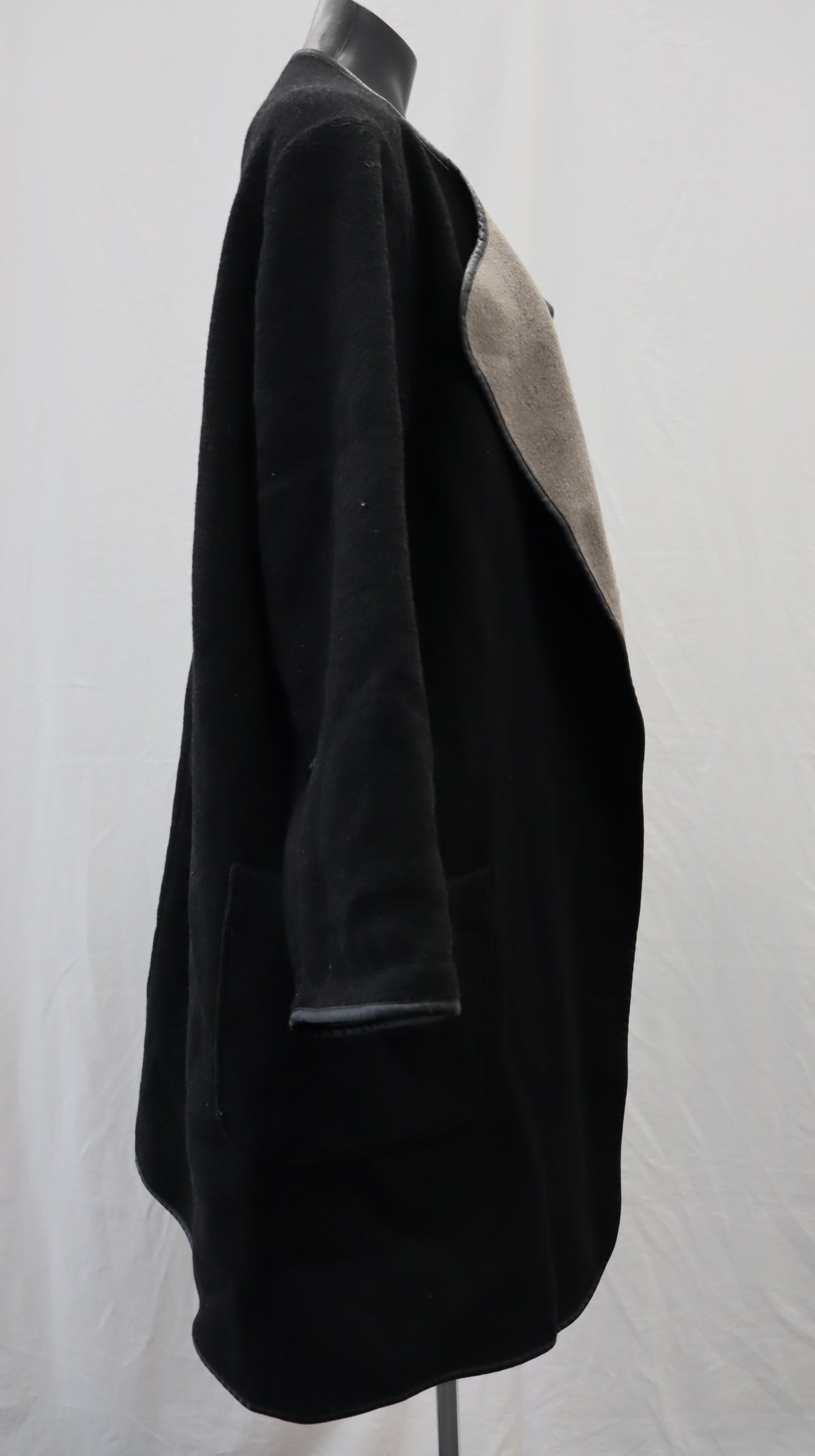 juliette hogan Coat 12