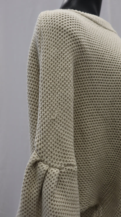 moochi Knit L