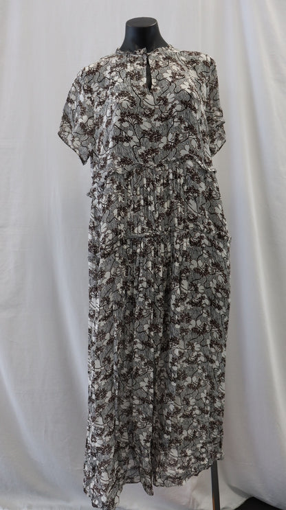 neris Maxi Dress 12