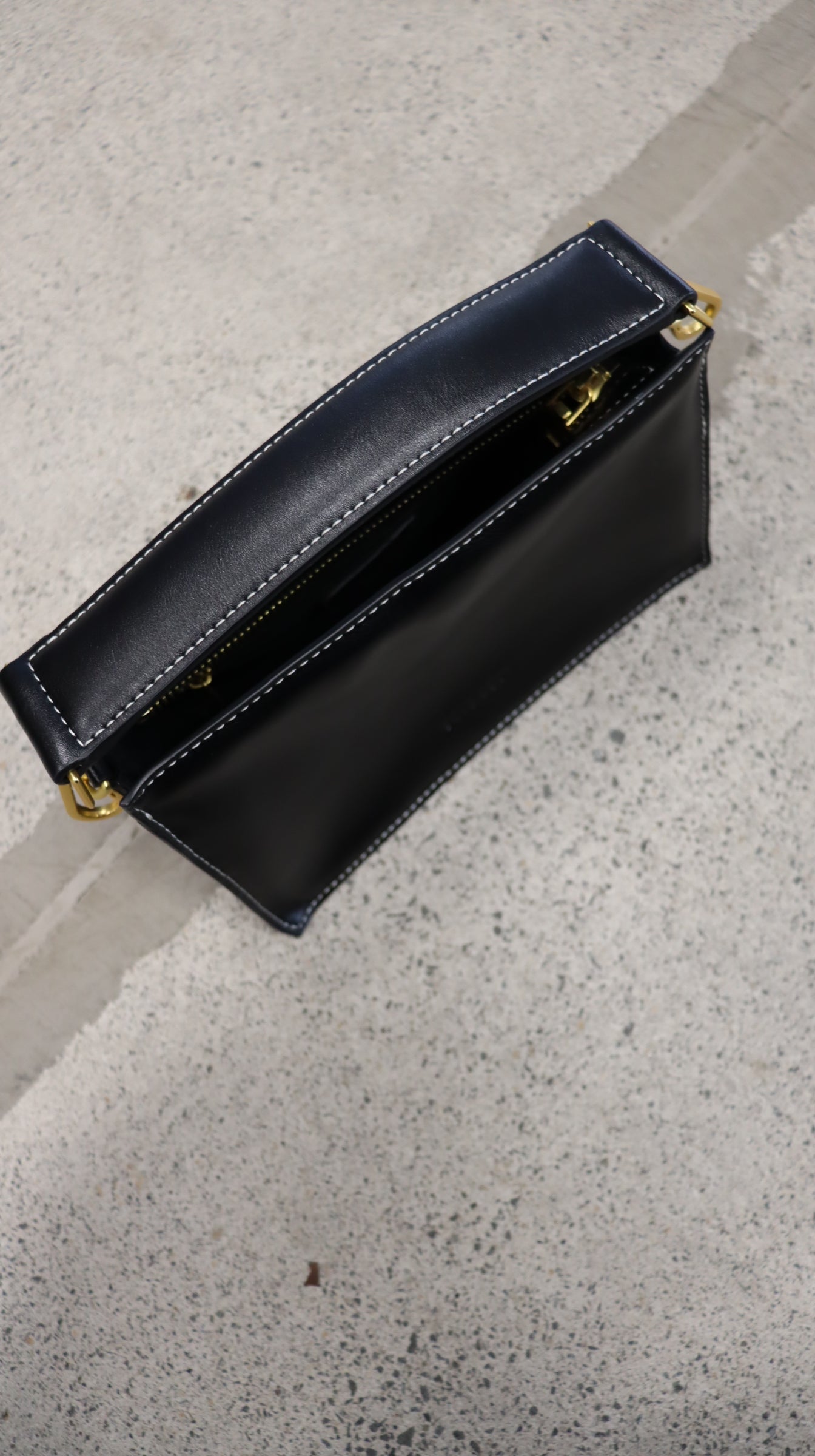 Brie Leon handbag N/A