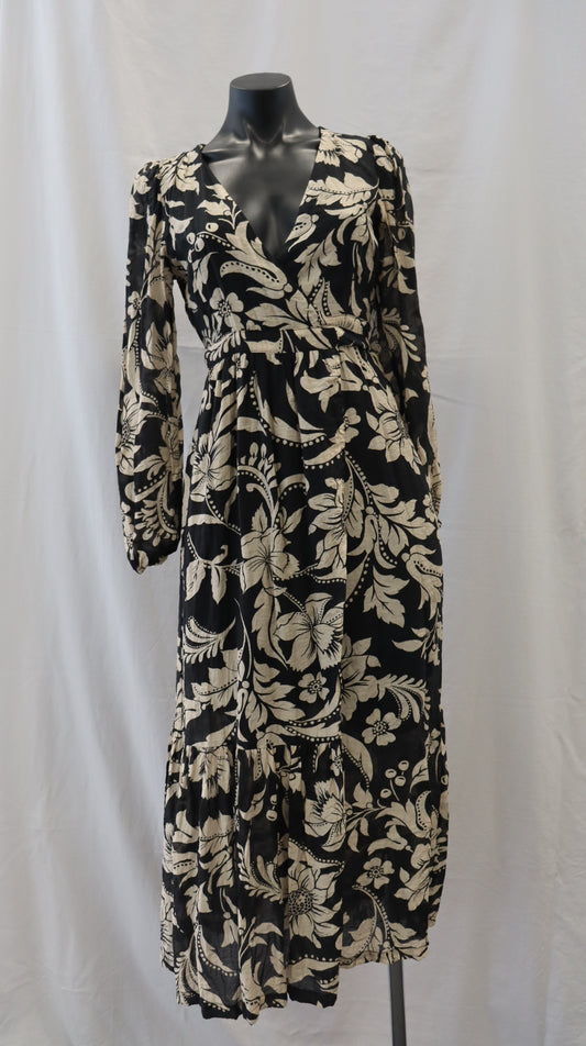 AMONG THE BRAVE Maxi Dress 6