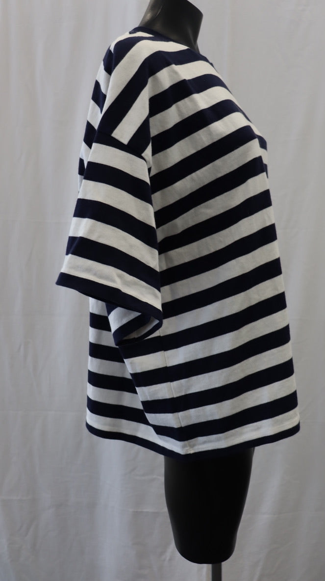 kowtow Tee M