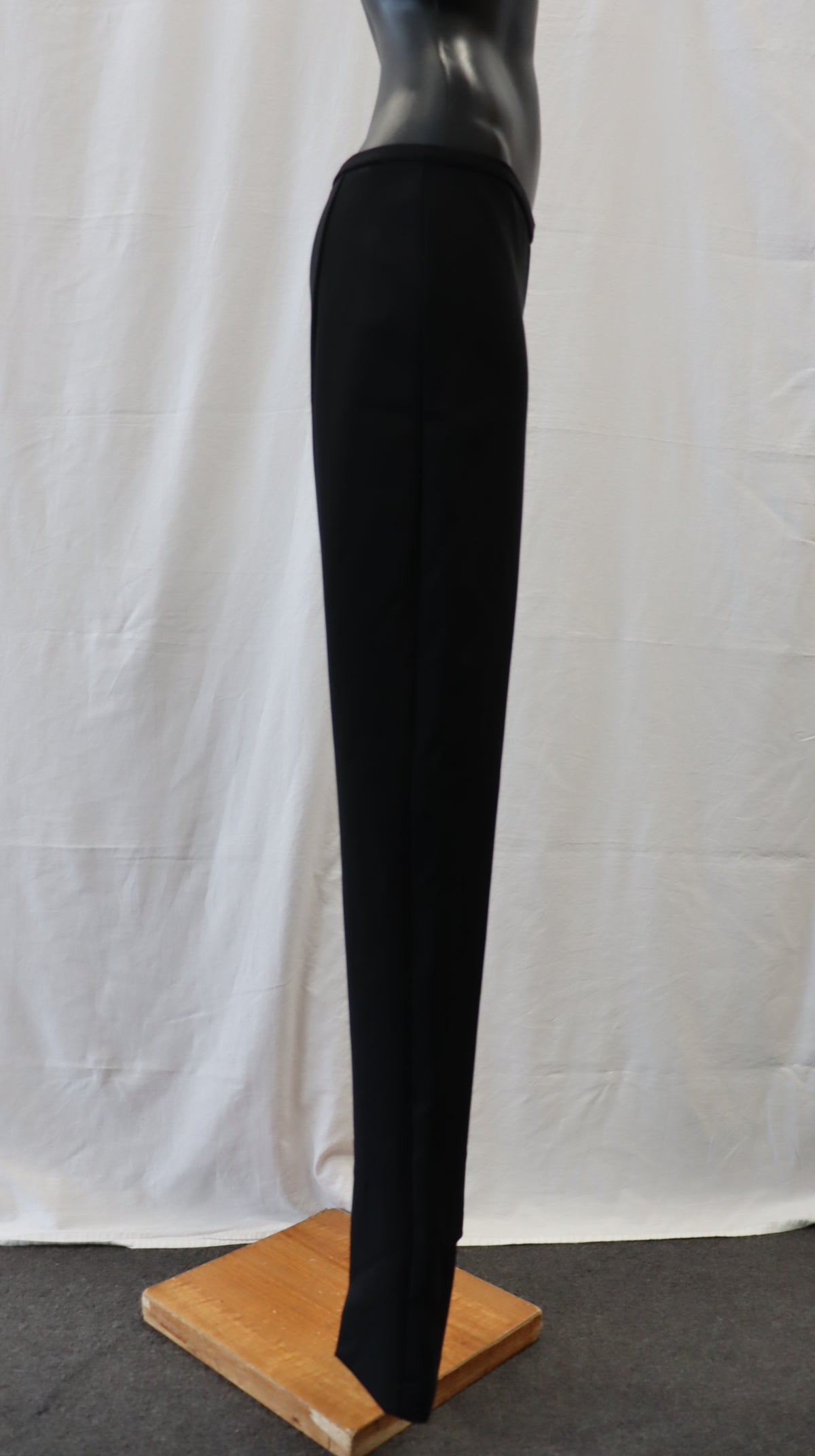 C & M | CAMILLA AND MARC Pants 12