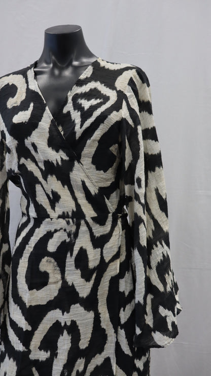 H & M Midi Dress S