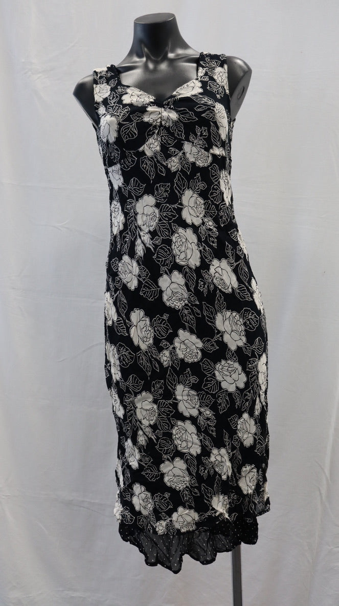 SUSSAN Midi Dress xs