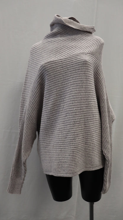C & M | CAMILLA AND MARC Knit xs