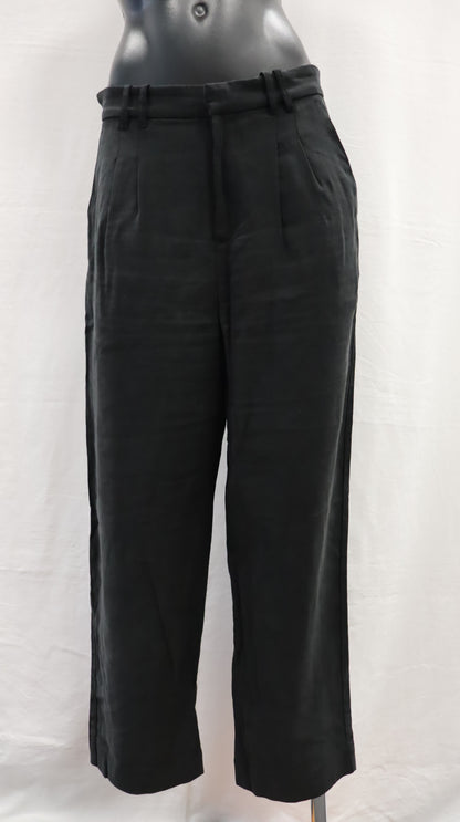 stories be told Pants 10