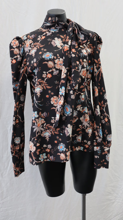 Yvonne Bennetti Button Up S - M