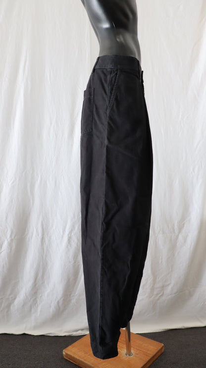 kowtow Pants XL