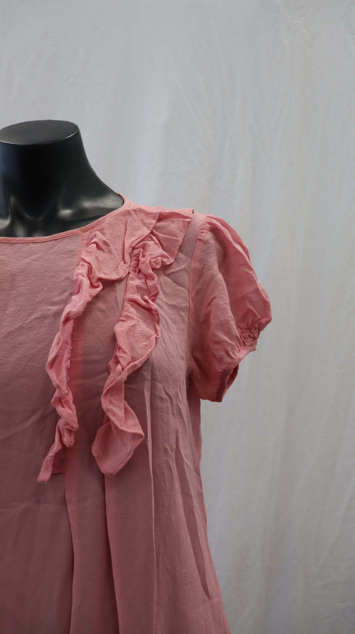 HELEN CHERRY Button Up M