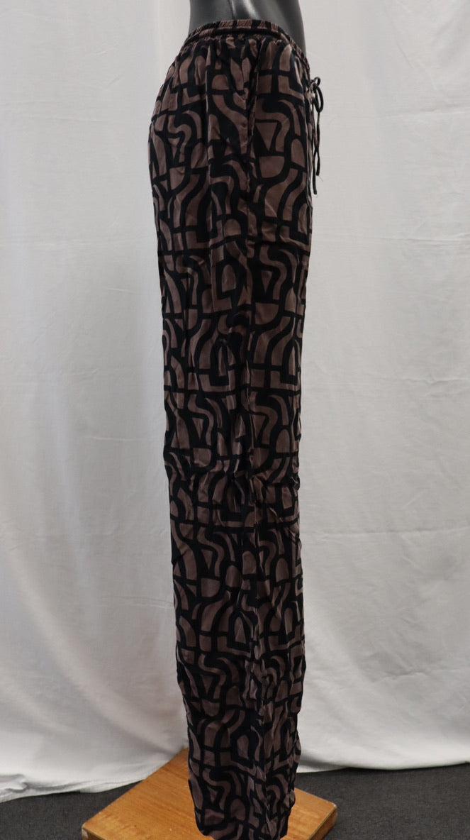 nude lucy Pants S