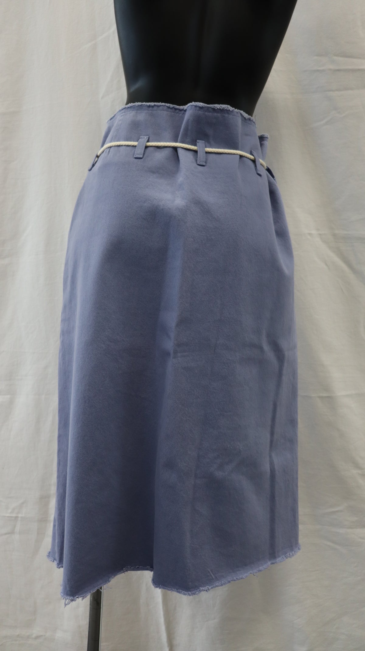 Levi Strauss & CO Midi Skirt L